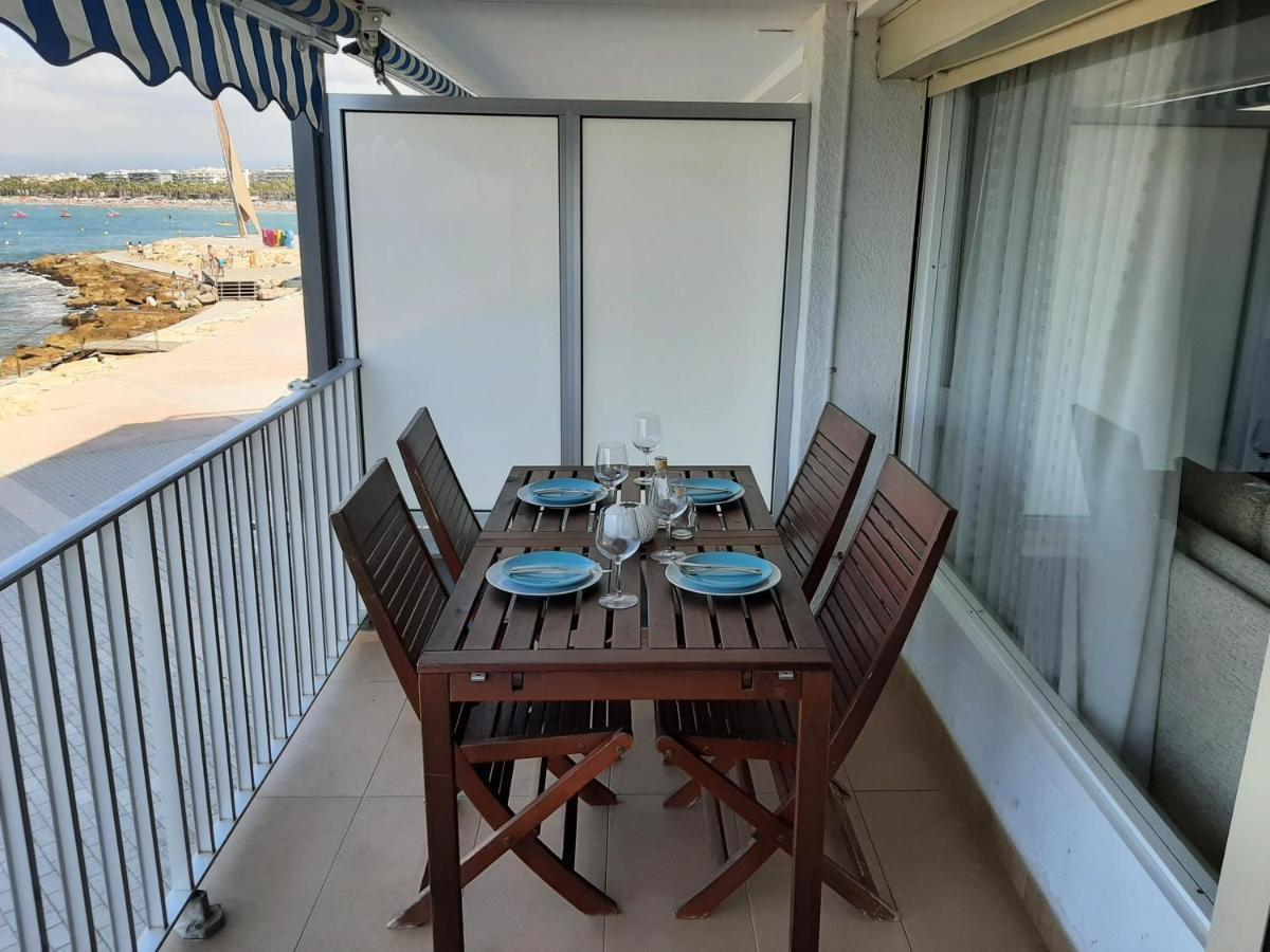 Apartamento Acantilados Vistas Mar Салоу Екстер'єр фото